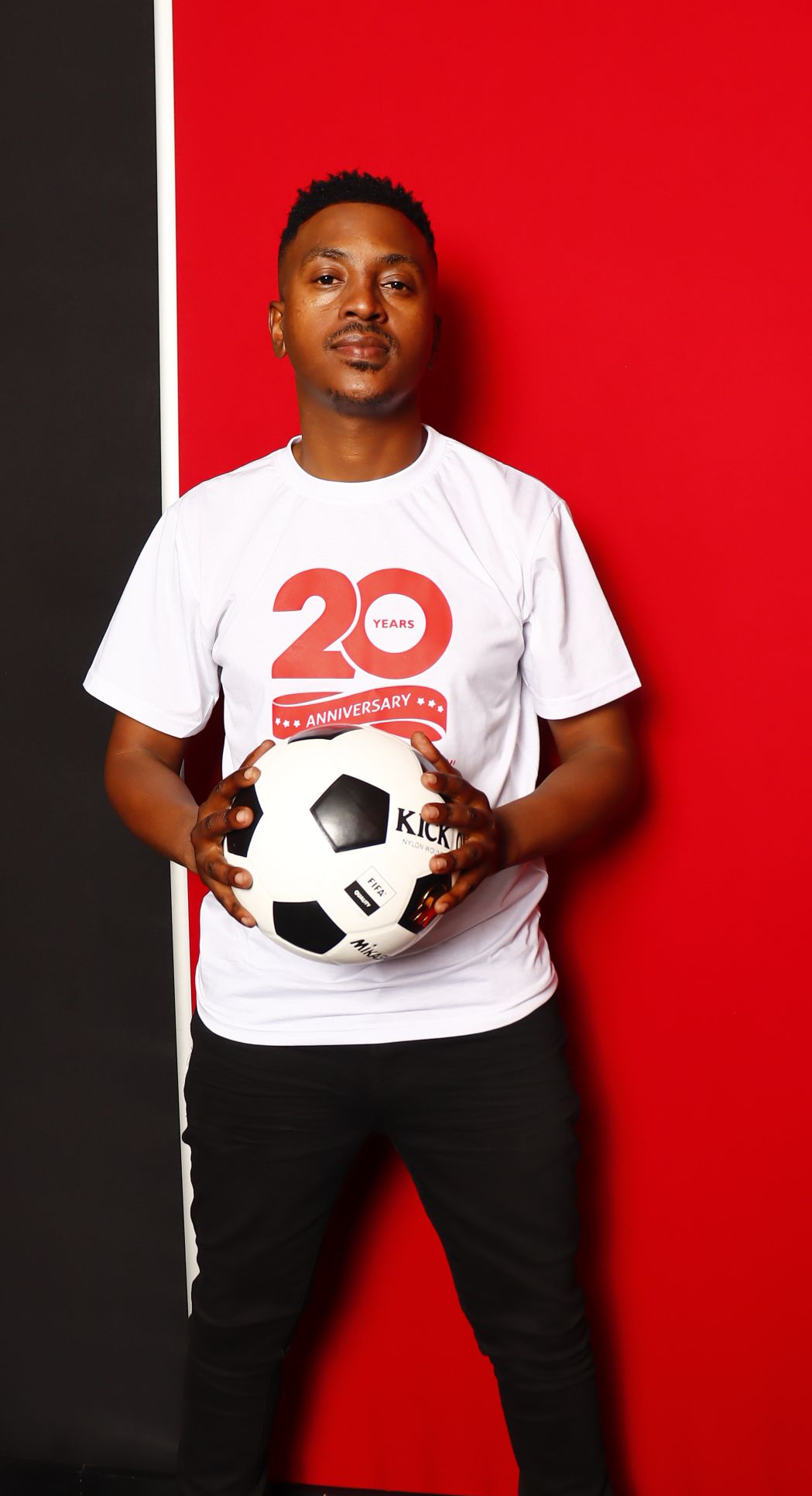 THETHA FM 100.6